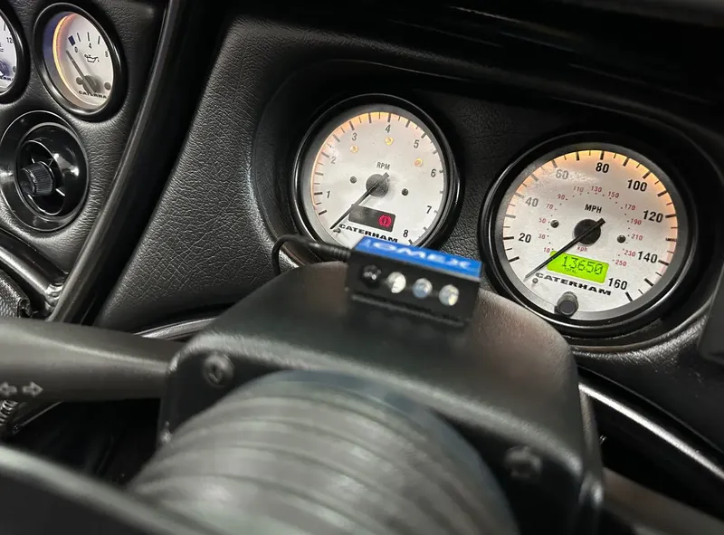 Caterham seven zqv2qpyc4n31z8joyb2n7
