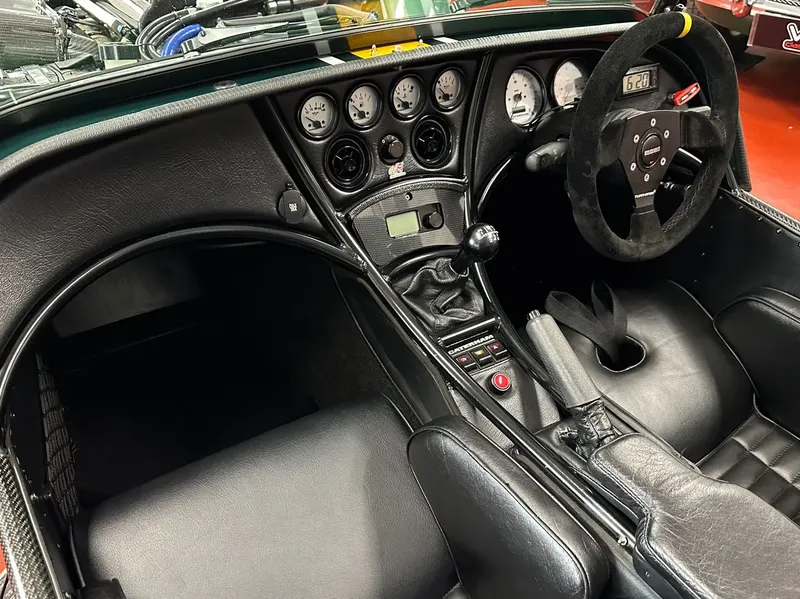 Caterham seven ryzkvrvxcqzivehnukgml