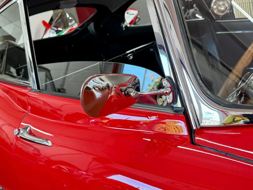 Jaguar e type fdwokskklqzn9nmyypgpj