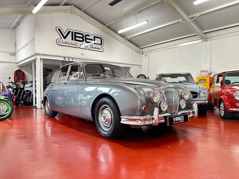 Daimler 2.5 v8  s7d09fr8k3jxrcmsjpyt7