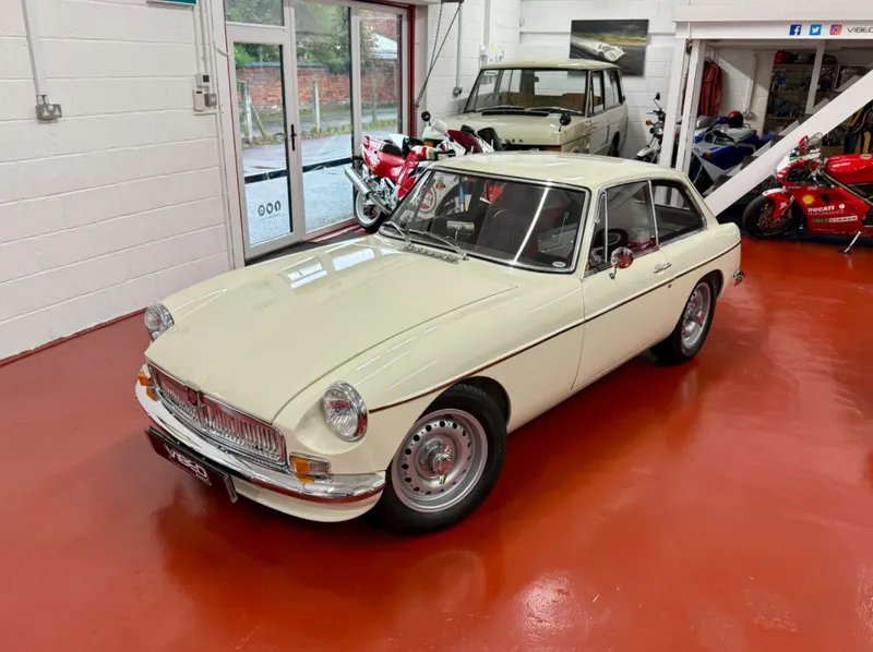 Mg b gt le50 klt fy5rio1m7usupxgl 