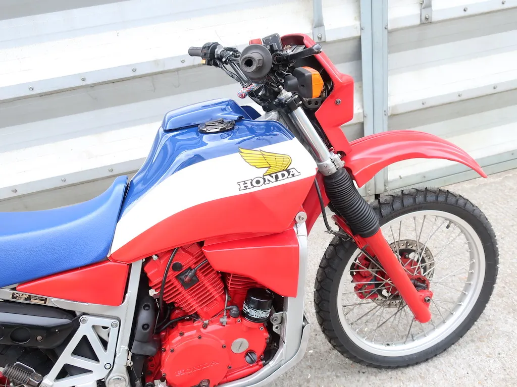 Honda xlv750r  c85fm4nmndo0xpjprazkd