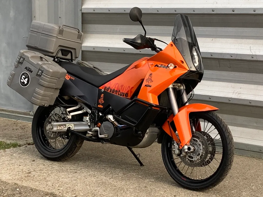 Ktm 990 b2f8kkx5hvfpgtpffuefz