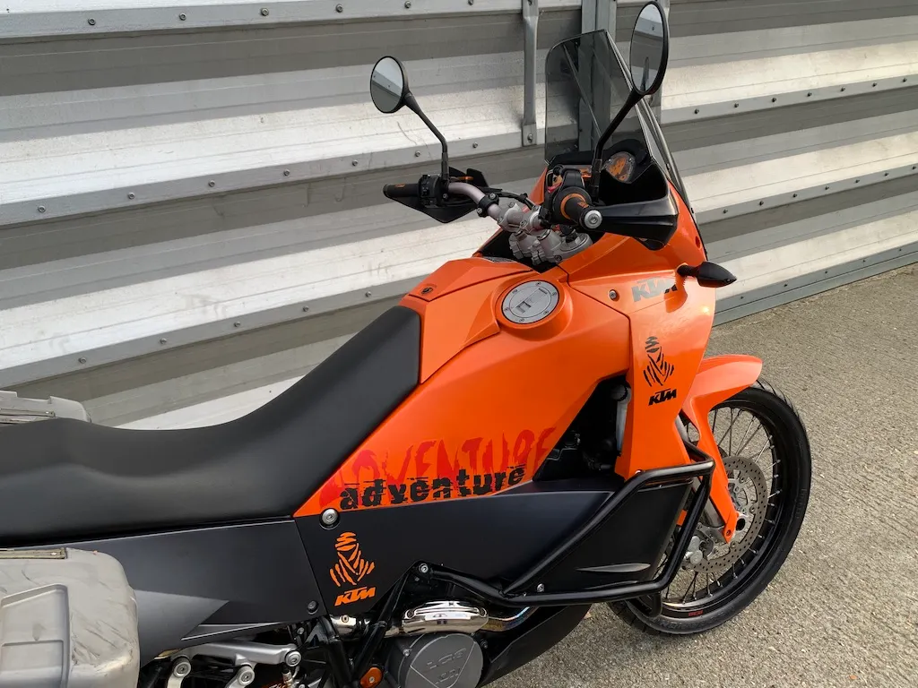 Ktm 990 i3gtuqnfwr7nn6u skuci