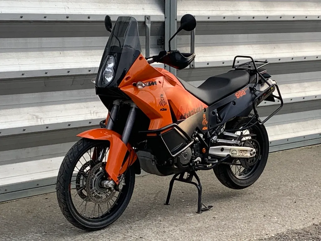 Ktm 990 t9gjrcrwrghk9fnjv1hw3