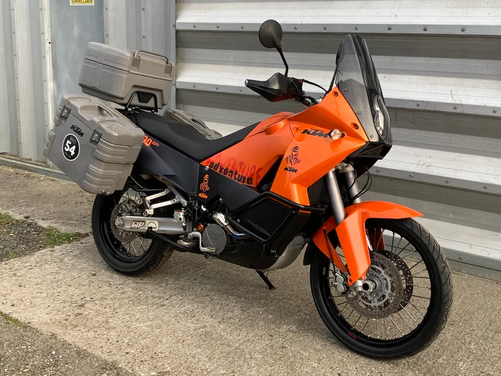 Ktm 990 zzsbfokc8p7hv4du5dmiv