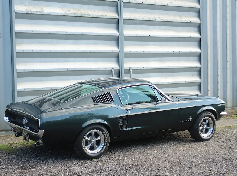 Ford mustang ijc xyo9wtolvcnbt2xuu