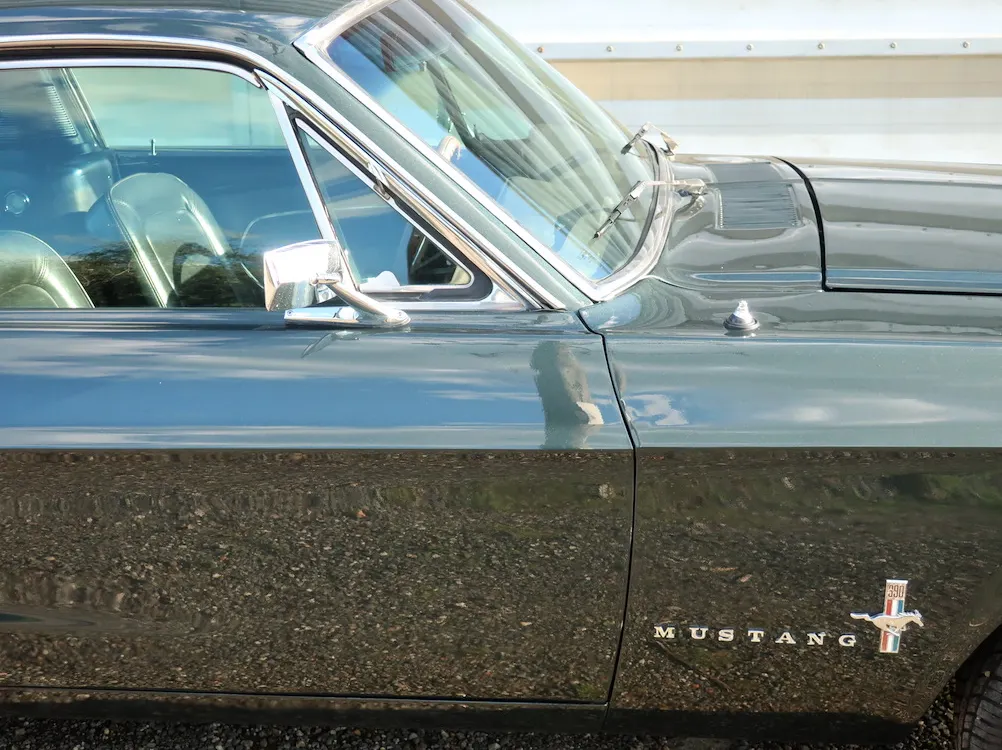 Ford mustang siaqawsu4 yfrd9s thby