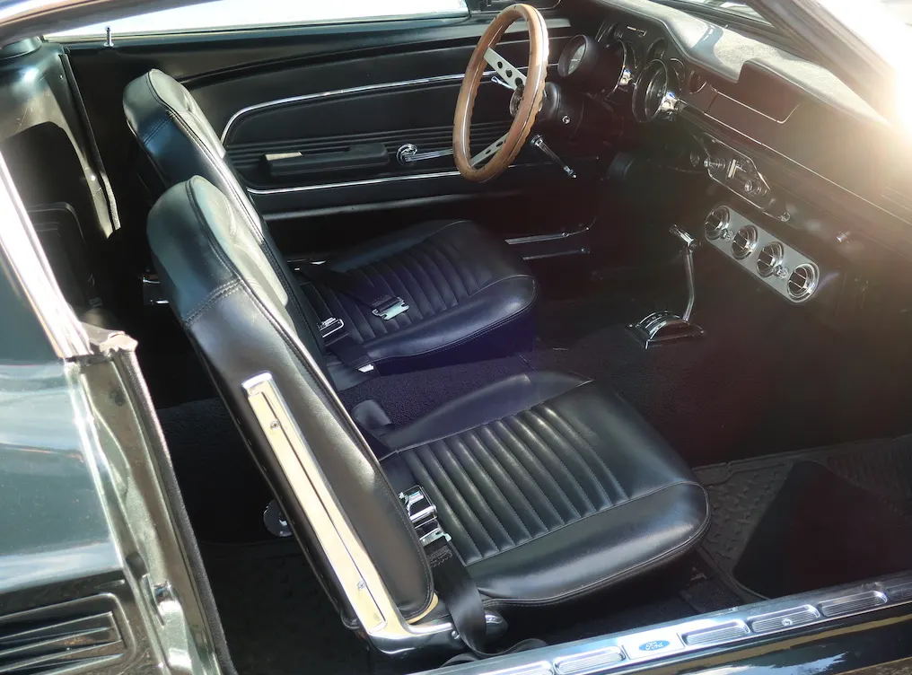 Ford mustang t6nwj6bt 5hmn4jv1mdd 