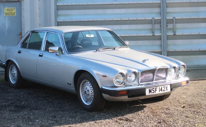 Jaguar xj6 og5vfbtqua6gvw7h dsbw