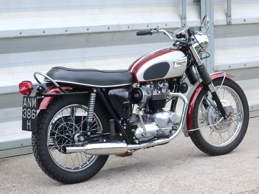 Triumph  bonneville 9s15p7mjopu6za1ilgo 0