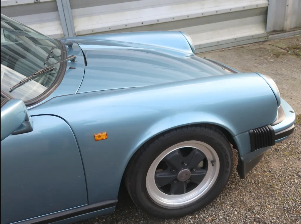 Porsche 911 fmu54zhr1ydaaxfdwmmbl