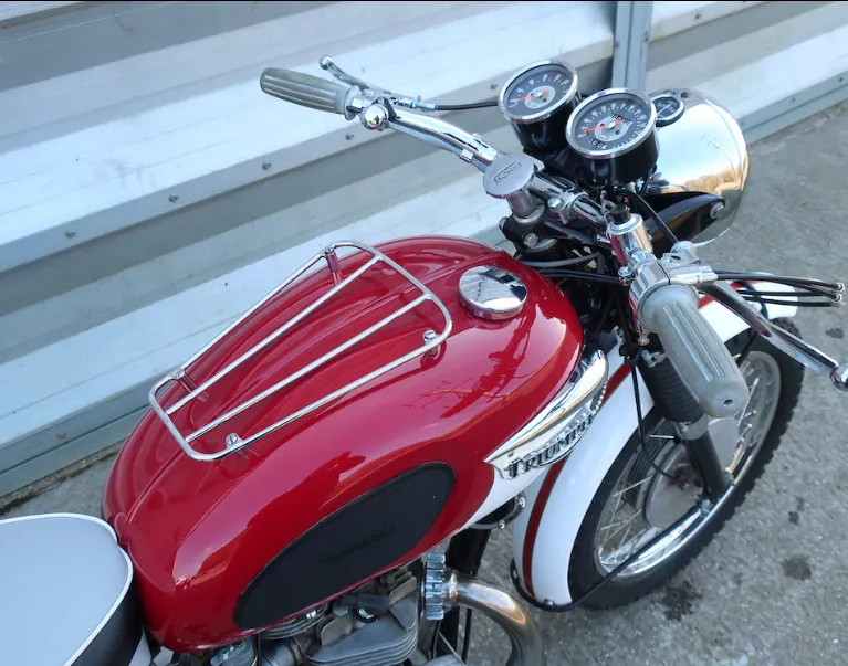 Triumph t120   tuiqio3bilhcxiaatosqg