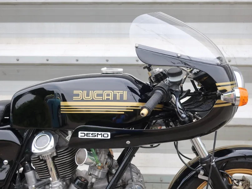 Ducati 900ss ui96ht2ilgenji3wh3oxd