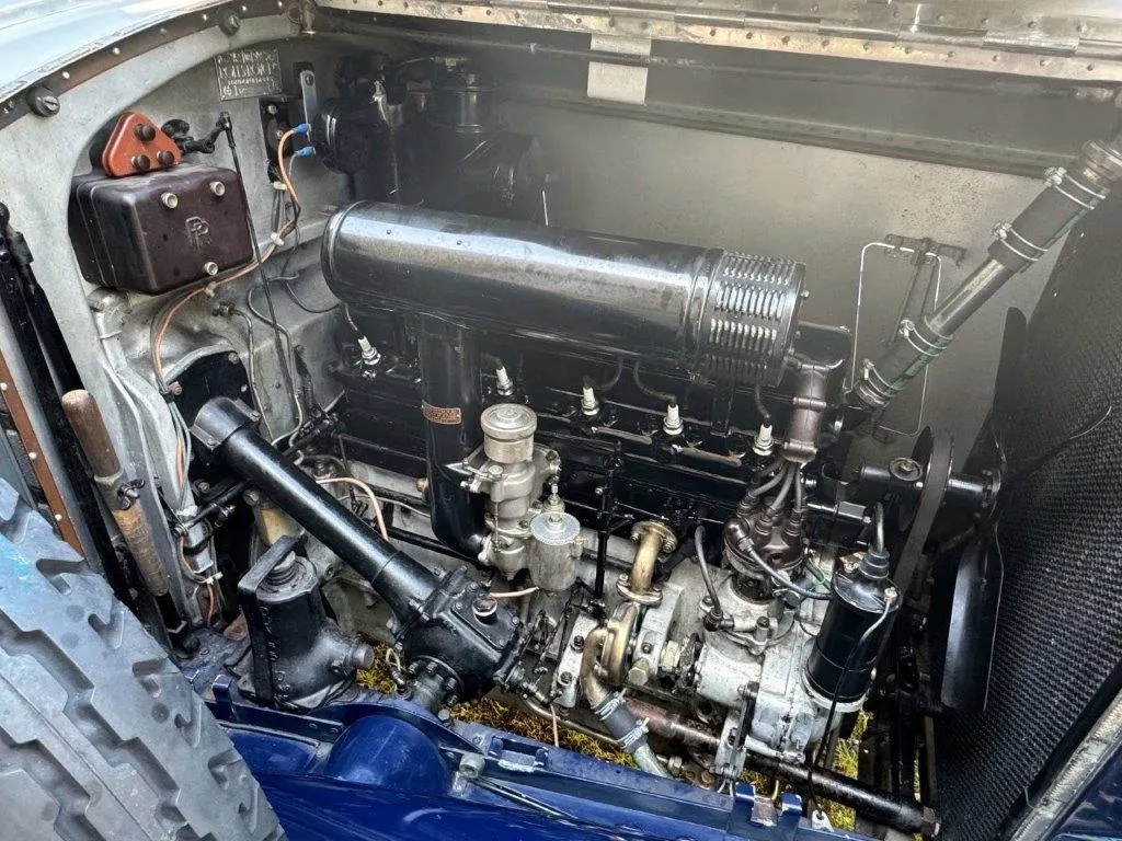 Rolls royce 2025 2vfiz gujyvhzuoewdpxn