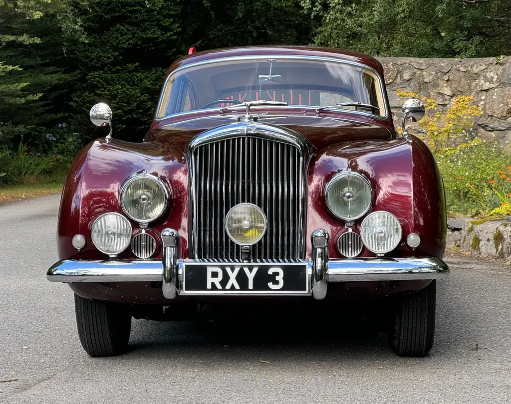 Bentley r type continental automatic xq3zlbwtfs1v18fzytxe9