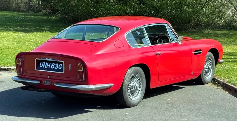 Aston martin db6 0l 2yz4tffc7bdhizpyhh