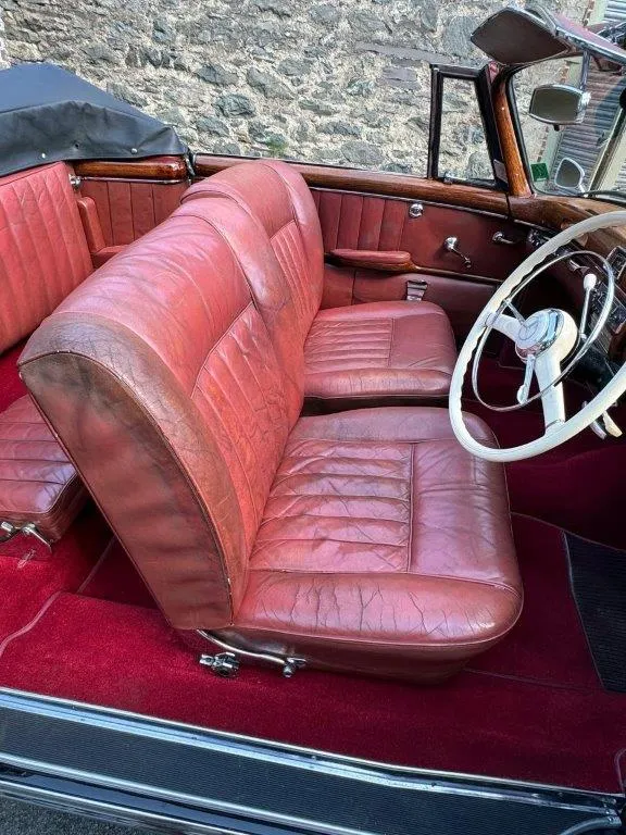 Mercedes benz 220s fcy2jmjfp8kek5wdepuob
