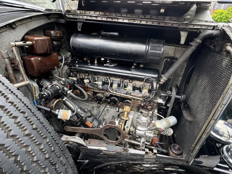 Rolls royce 2530 0kniouocoqrsuvyennns 