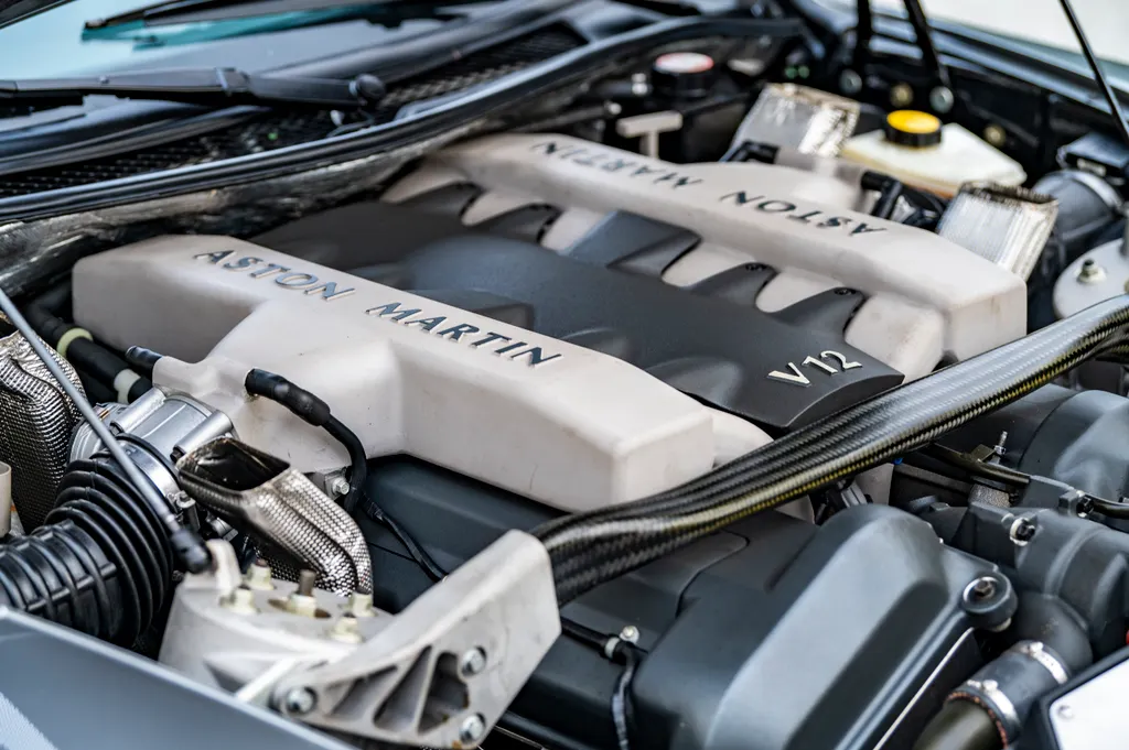 Aston martin vanquish pre production  delivery mileage  am heritage status  gl5s8crrnzphme2ztuqw