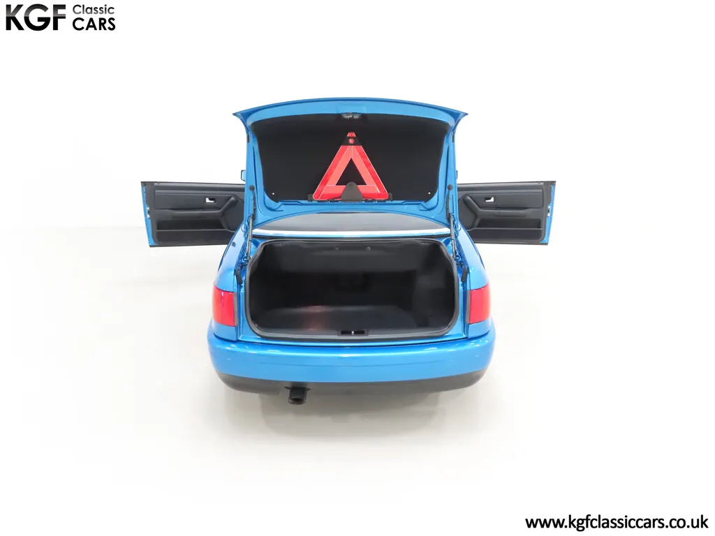 Audi cabriolet soxjgxpfpezbzbnlpbvag