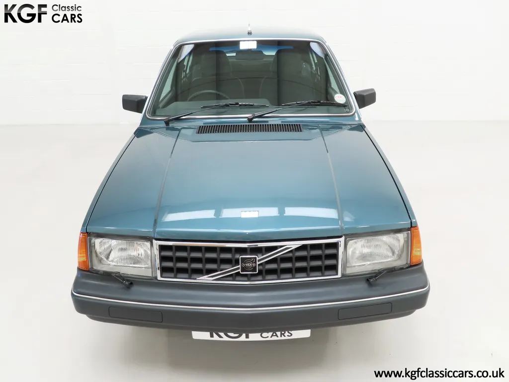 Volvo 340 sqfb6erhxmlg5lyaub hd