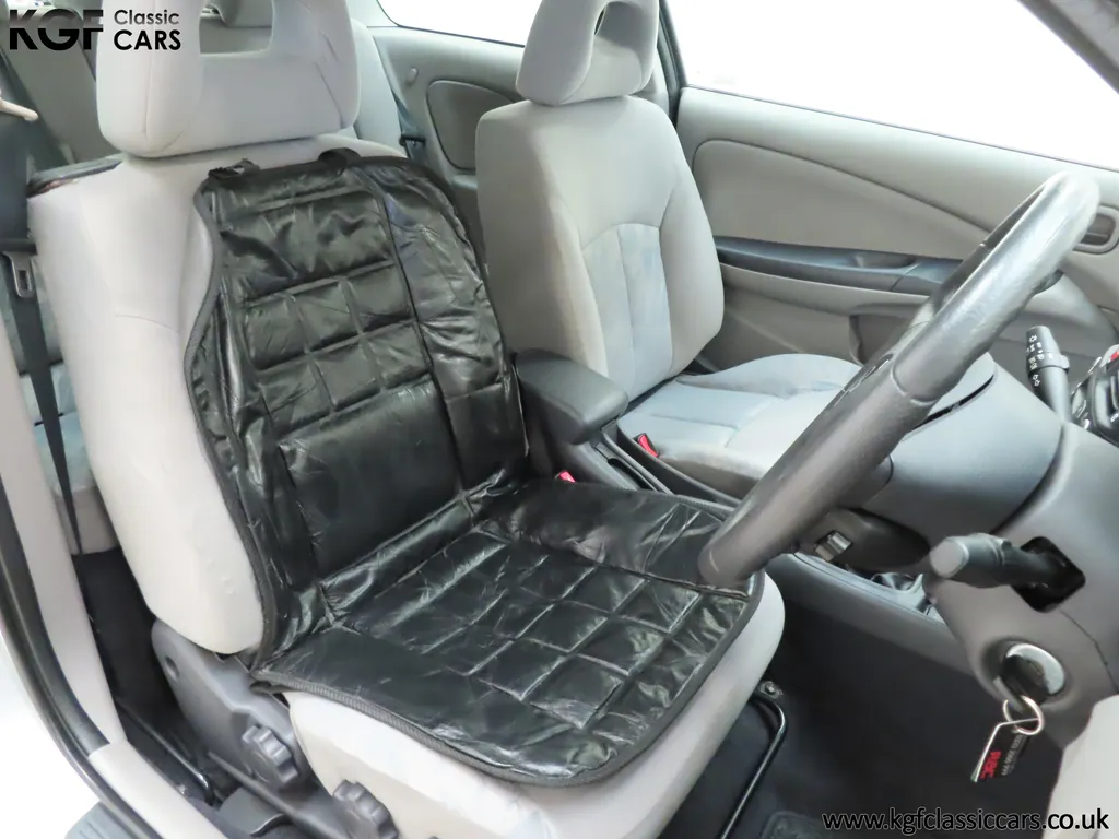 Nissan almera hvfaavjx b x5w qdrhi2