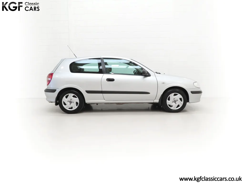 Nissan almera nncsn7pbiwasmkzyneb75