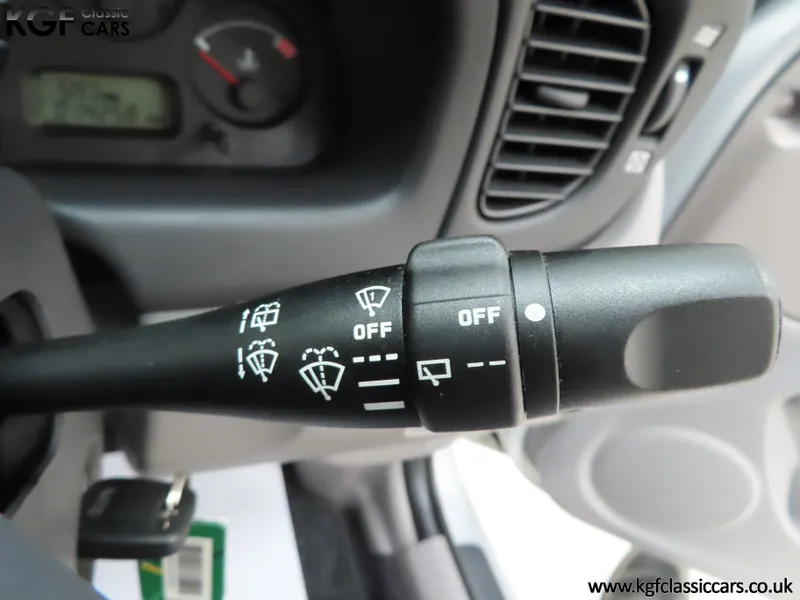 Nissan almera pjb b94nmxweruct2hxbw