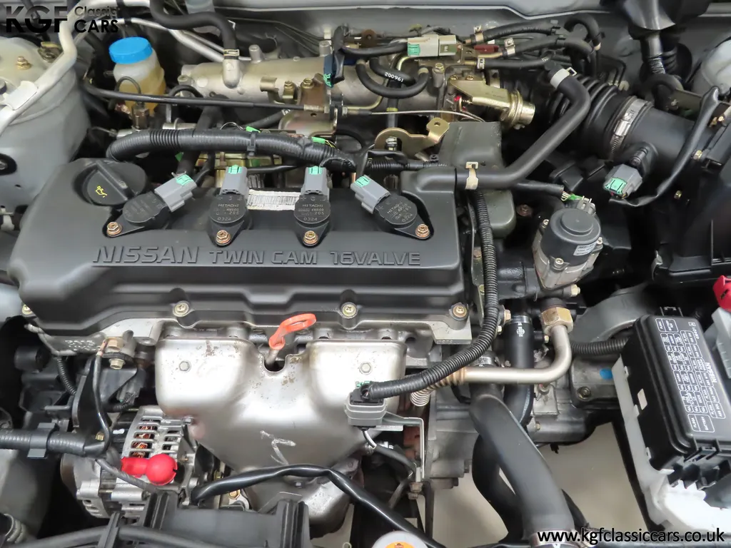 Nissan almera sst6z1z1duybtnncoouqz