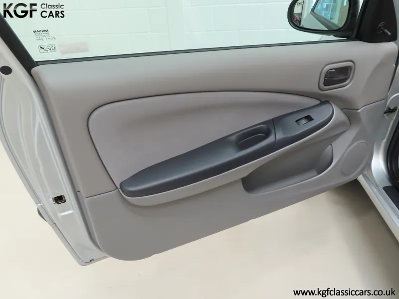 Nissan almera  j8eaqkghqbh4 c4p8rlf