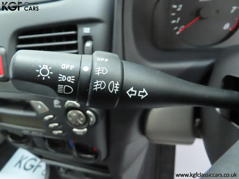 Nissan almera cf b0efeib6b r2bcwz76