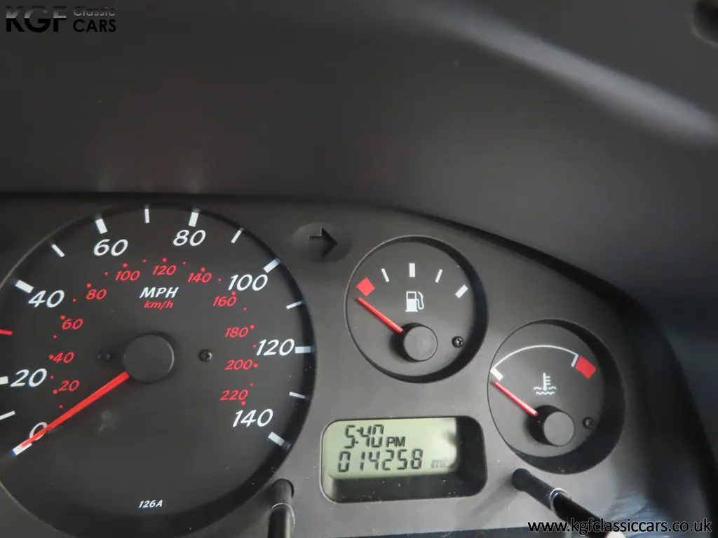 Nissan almera eojnto04po 7byedwgfpz