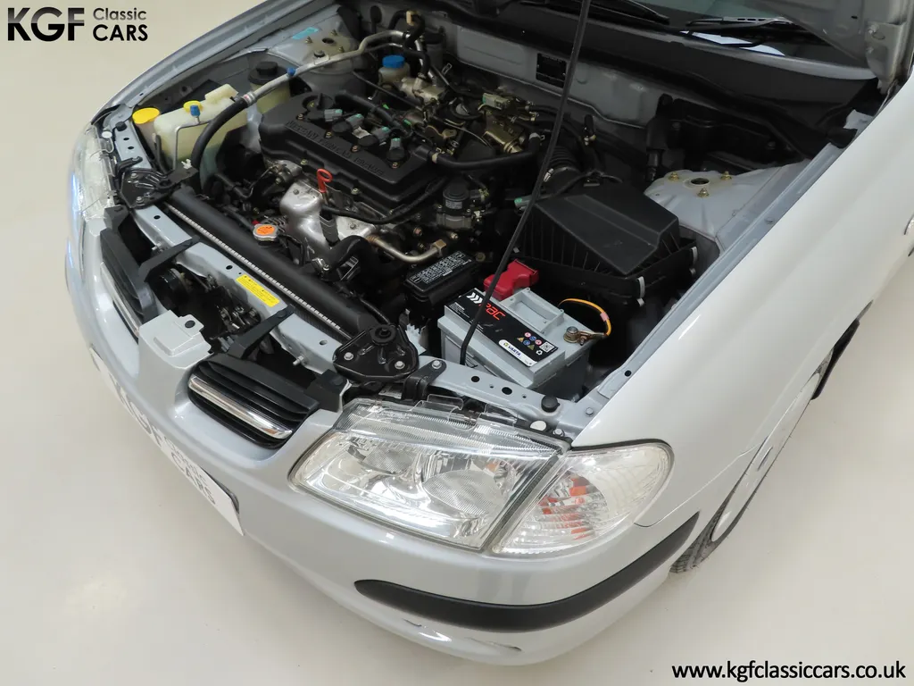 Nissan almera gbnkallydm1o sh8n7xq7