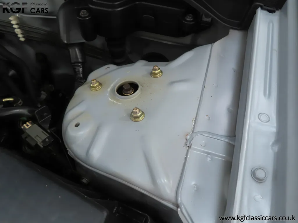Nissan almera k yn7xjzntt7xmpecaon7