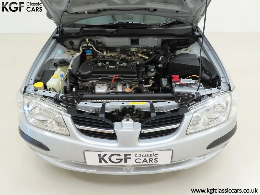 Nissan almera scsunb8nubiwij5hfdrm 