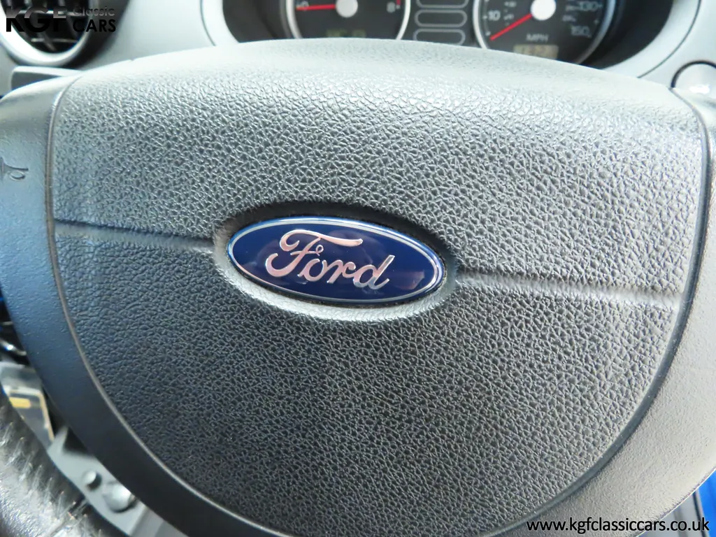 Ford fiesta h178ma3tu1sqarwta2v8u