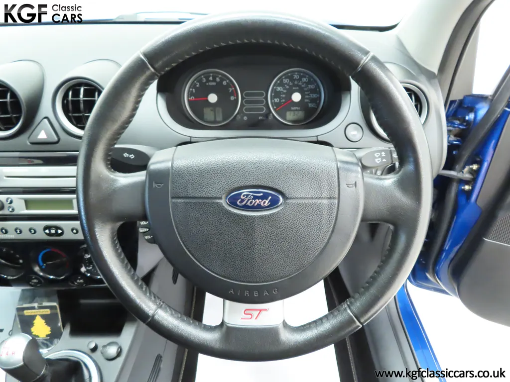 Ford fiesta pbzke3549grvv9lq stxm