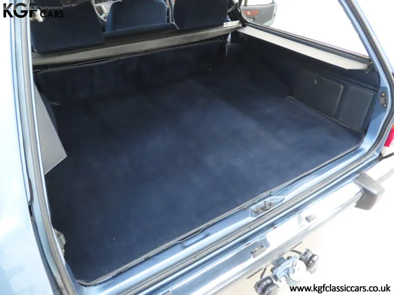 Ford granada udgmcusigrnbeyebne1r8