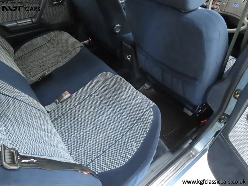 Ford granada zibhdcu24keym3owfvm3q