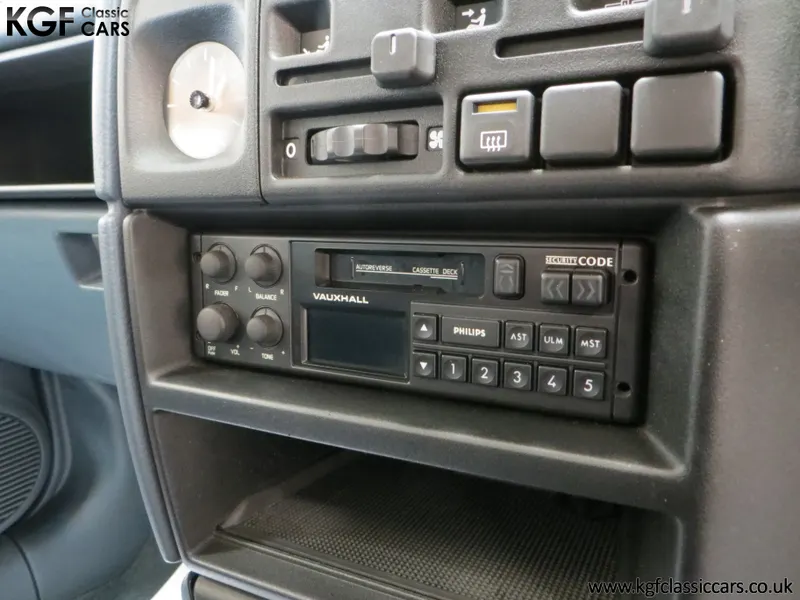 Vauxhall cavalier 7siawastx0fjwe6cxmjdv