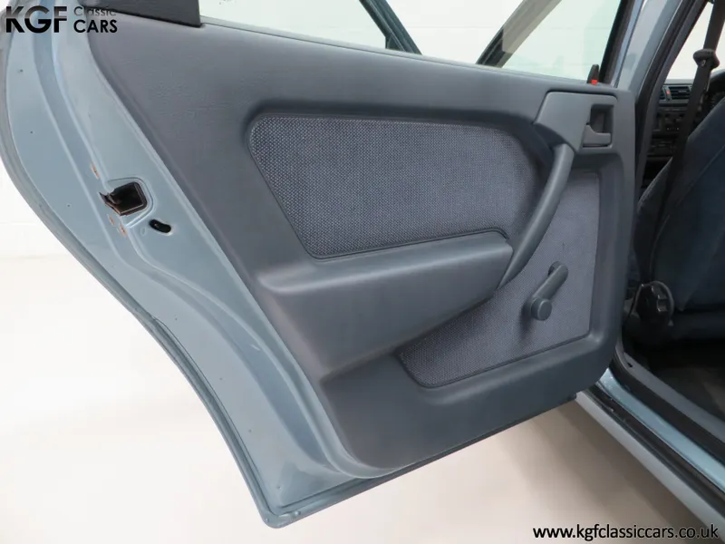 Vauxhall cavalier w7v7xczciqvhzh3rb1o9p