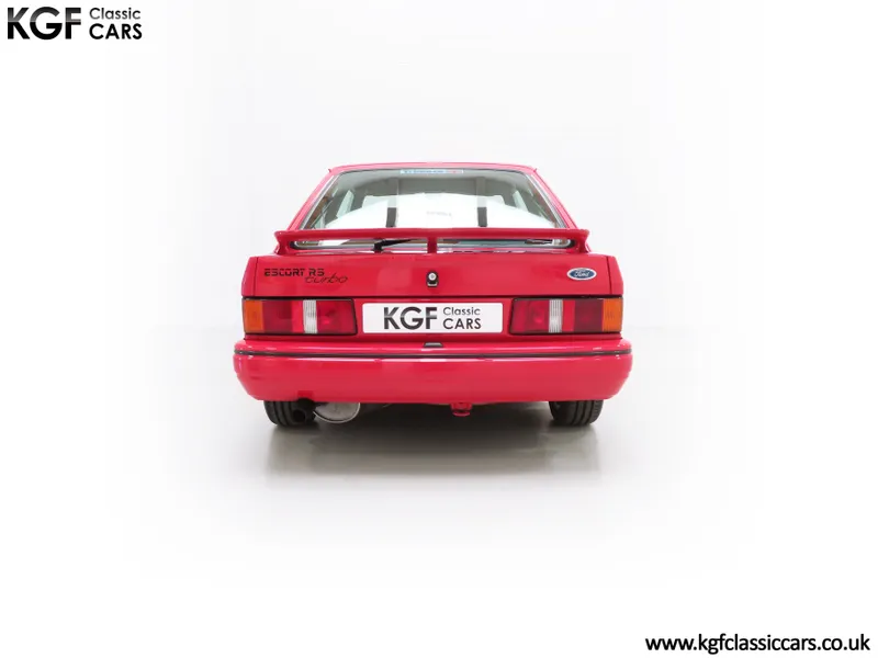 Ford escort iynbjy1nzd052jivb6p9l