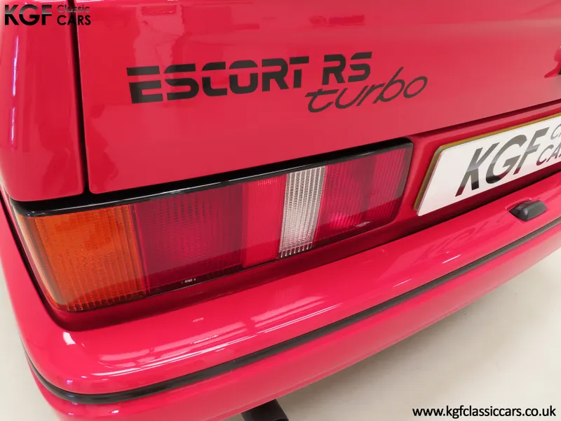 Ford escort rupwczoftivr6uetnzajr