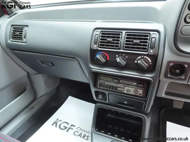 Ford escort  wjimawz6s7se02cvgako