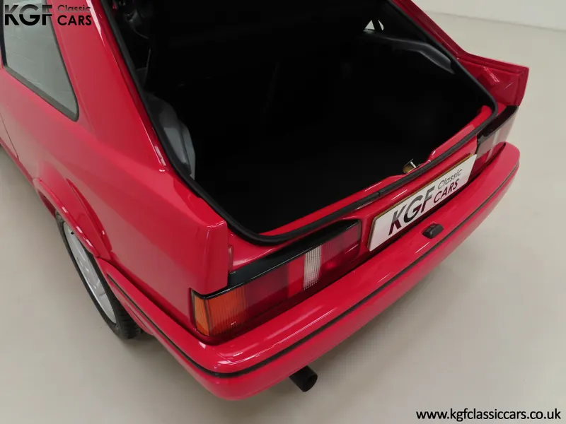Ford escort uqc 7wi9skkeruw7sdlvh