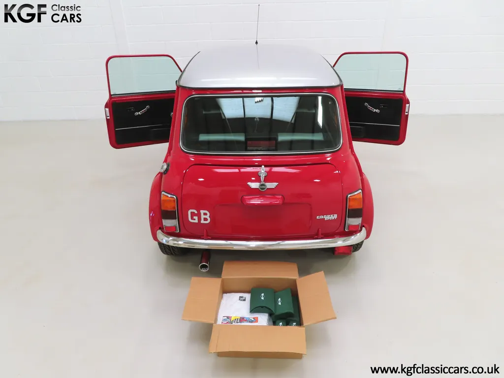 Rover mini 538oqps8jy5pbqklb8ub1