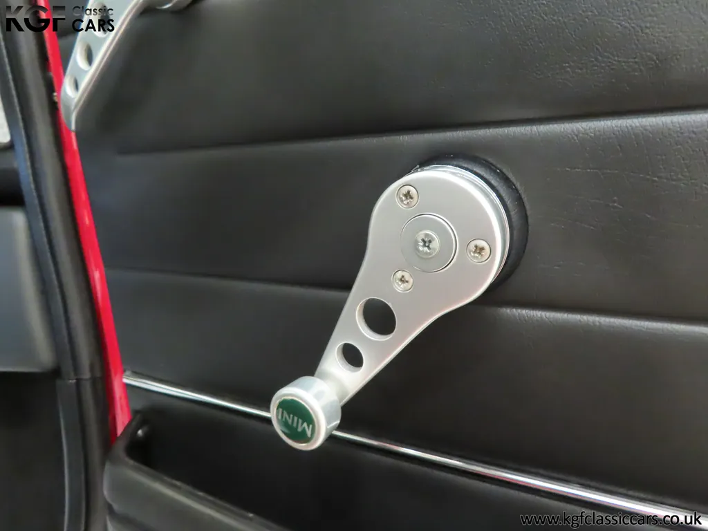Rover mini efjmwa1abf2qus0wihkw7