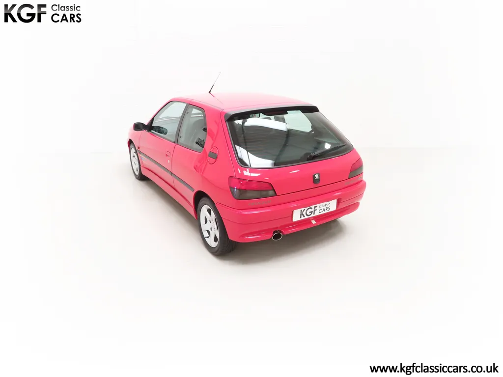 Peugeot 306 n2egxfurtrbufyvkzfdgr