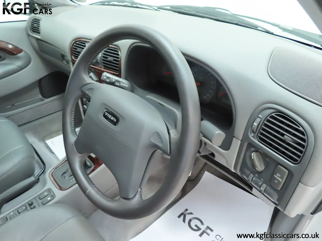 Volvo s40 0cjiifflzm8mb7phtkptx